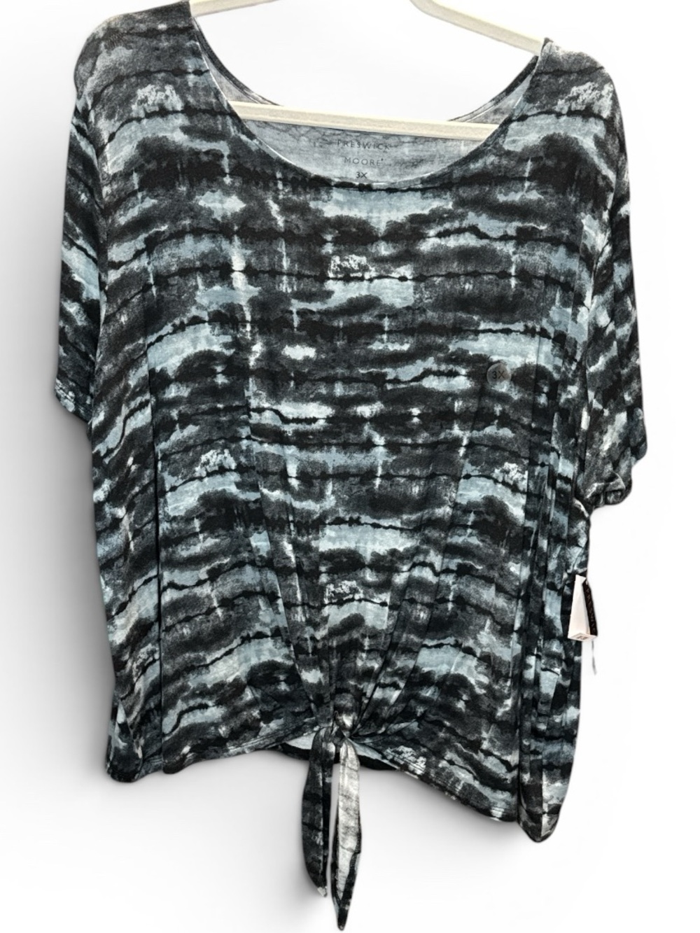 Preswick & Moore Plus Size 3X Tie-Hem Short Sleeve Top in Black and Gray